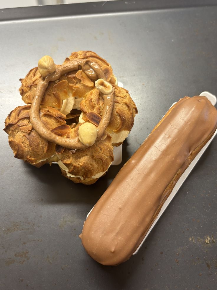 L'éclair au chocolat